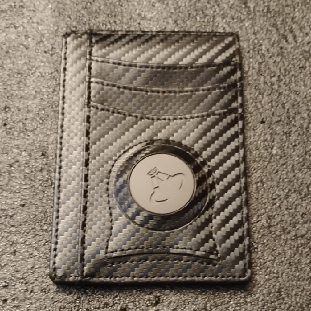 Bulliant Pattern Card / Airtag Holder